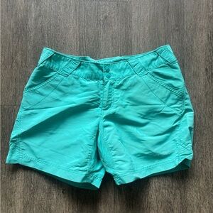 Columbia Women's Aqua Cargo Shorts